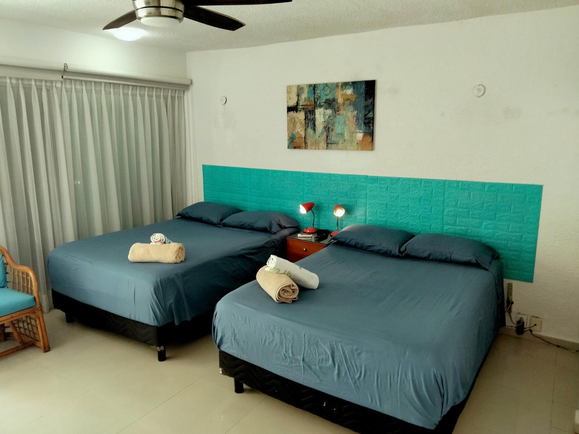 Brisas Sunset Apartment Cancun Exterior photo
