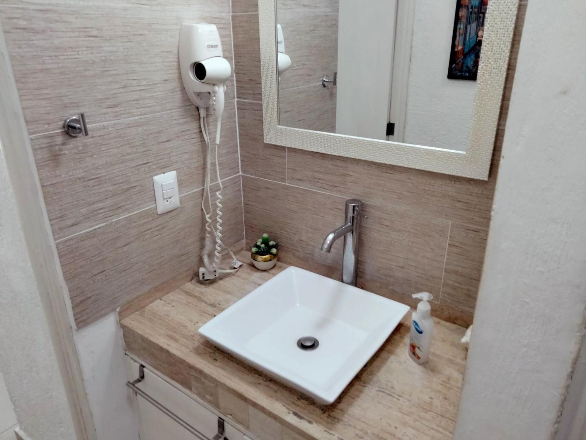Brisas Sunset Apartment Cancun Exterior photo