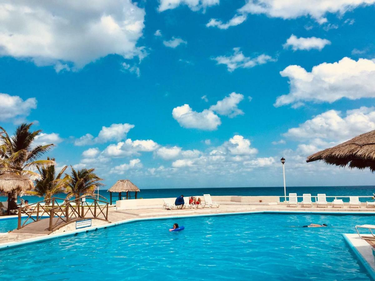 Brisas Sunset Apartment Cancun Exterior photo